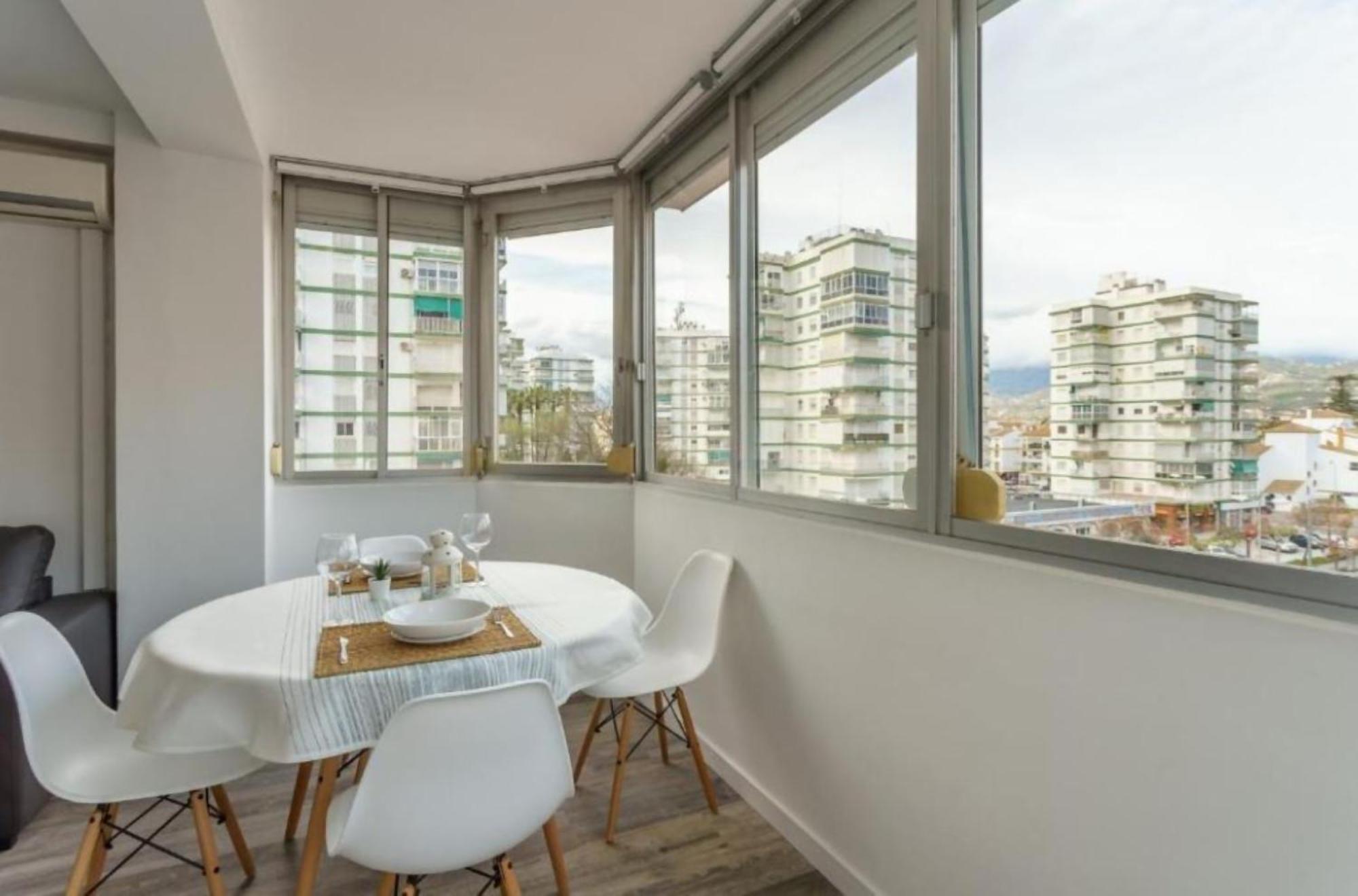 Plazamar Centro Apto 1 Dorm 3 Huesped Playa Wifi Torre Del Mar Exterior foto